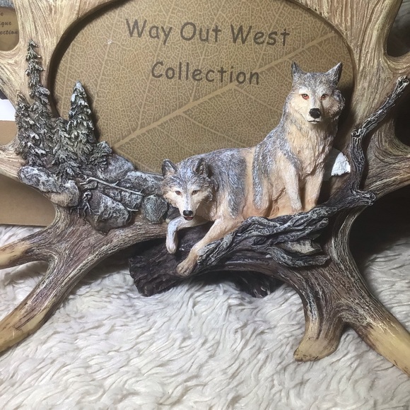 Western wolves and antlers resin picture frame photo frame wolf - Picture 2 of 4